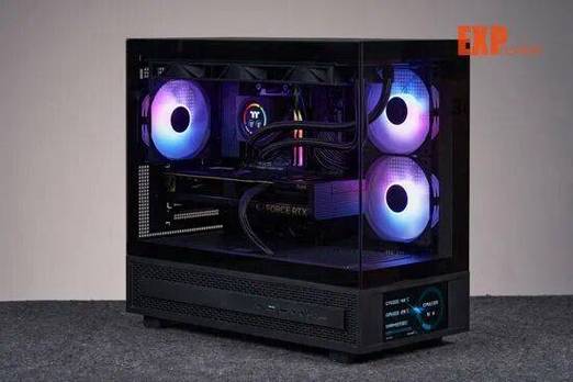 PC interior with cooling fans
