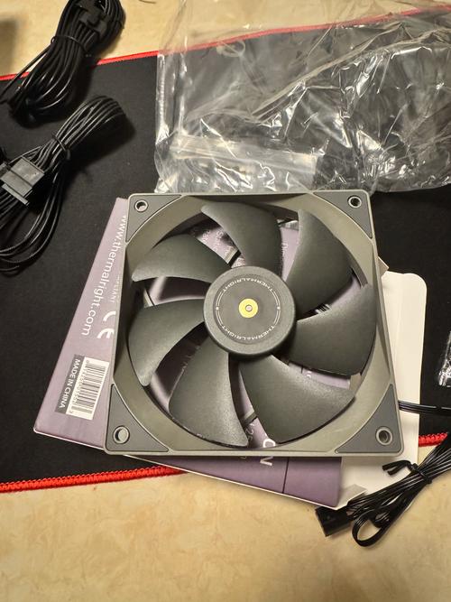 Thermalright TL-G12 风扇规格细节