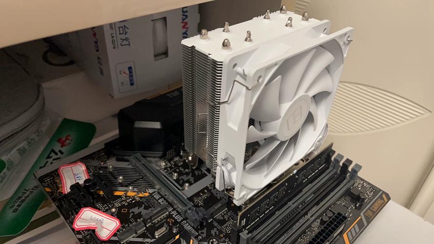 电脑硬件散热器安装建议