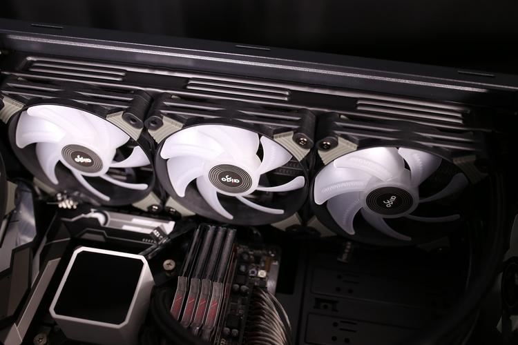 PC water cooling radiator thermal view