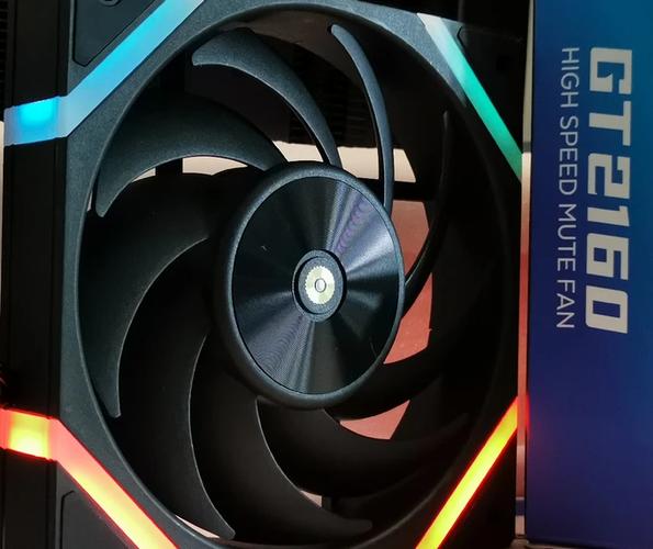 尼克酷尔战隼F12 黑色正向ARGB机箱风扇深度评测：低噪高风量入门利器