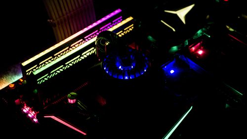 电脑硬件性能评测图