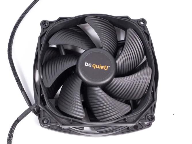 CPU风冷散热器热管散热过程