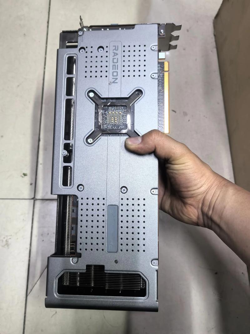 PC游戏配置与显卡选择场景