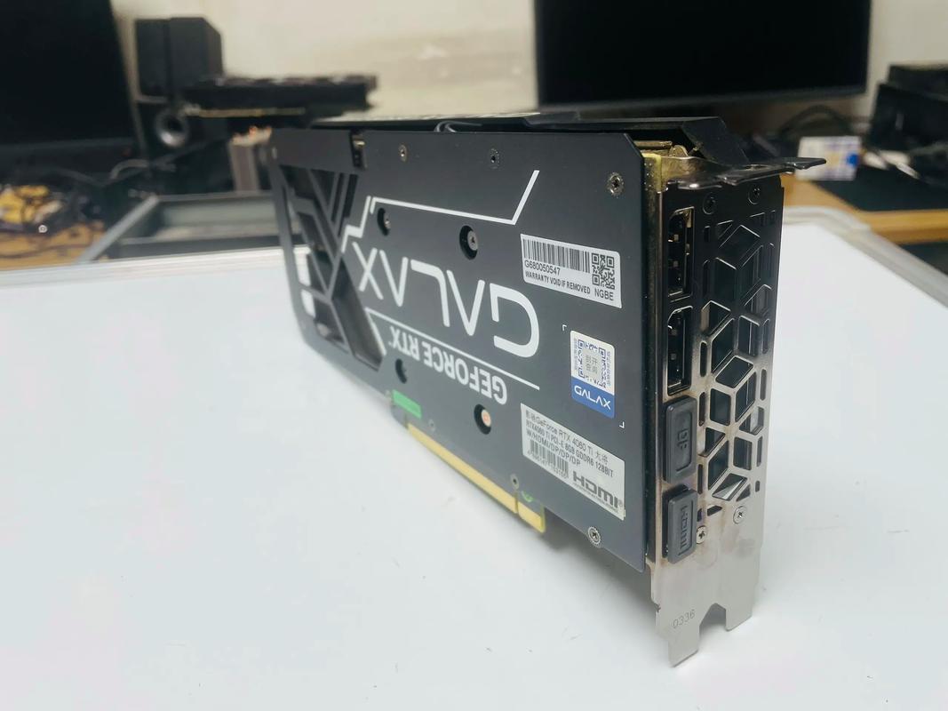 游戏玩家与电脑设置