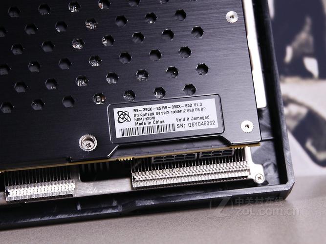 R9 390X graphics card in benchmark testing