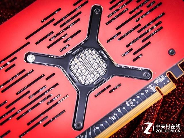 AMD Radeon VII 显卡散热器与功耗测试