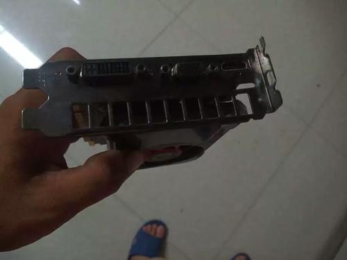 显卡散热风扇运行状态