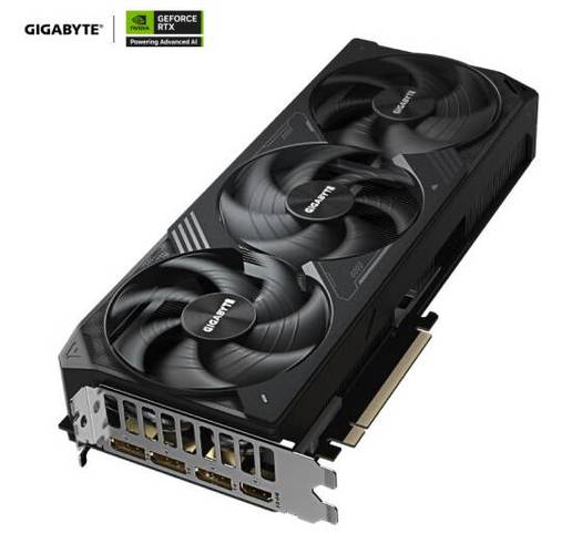 技嘉GeForce RTX 5070 Ti WindForce OC SFF 16G深度评测：小巧SFF身躯下的发烧级性能