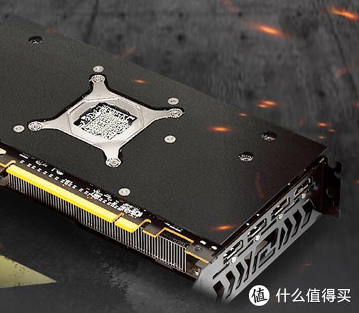 PC硬件暗夜风格显卡安装效果