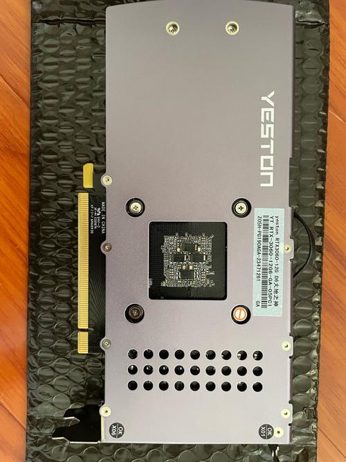 盈通RTX 3060 12G vs 迪兰RX 580 4G 深度对比