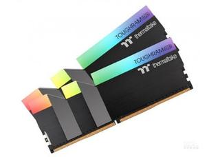Tt 钢影 TOUGHRAM RGB 16GB（2×8GB）DDR4 3000评测：RGB美学与可靠性能的平衡之作