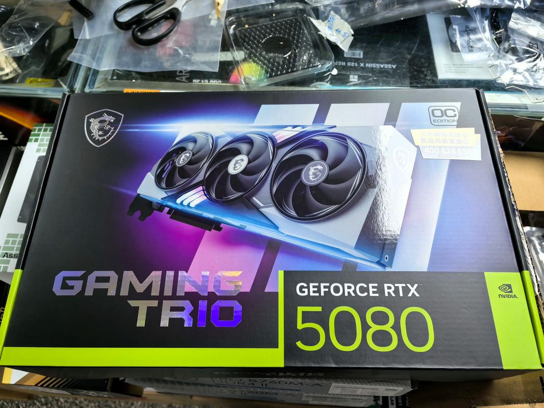 映众GeForce RTX 5080 vs 蓝宝石Radeon HD 7970 深度对比