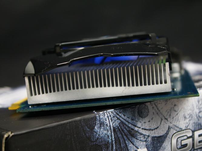 丽台Quadro 600 vs 影驰GT430黑将 深度对比