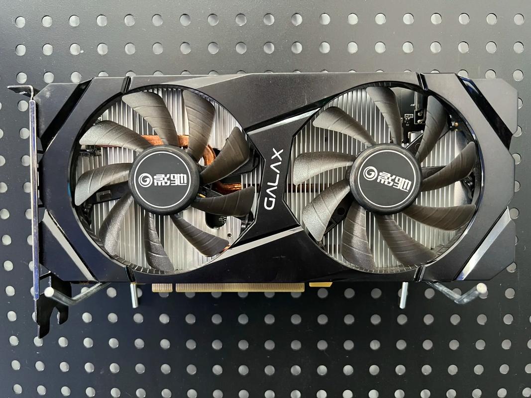 影驰GTX 1660 SUPER vs 迪兰HD7850 深度对比：主流与经典的较量