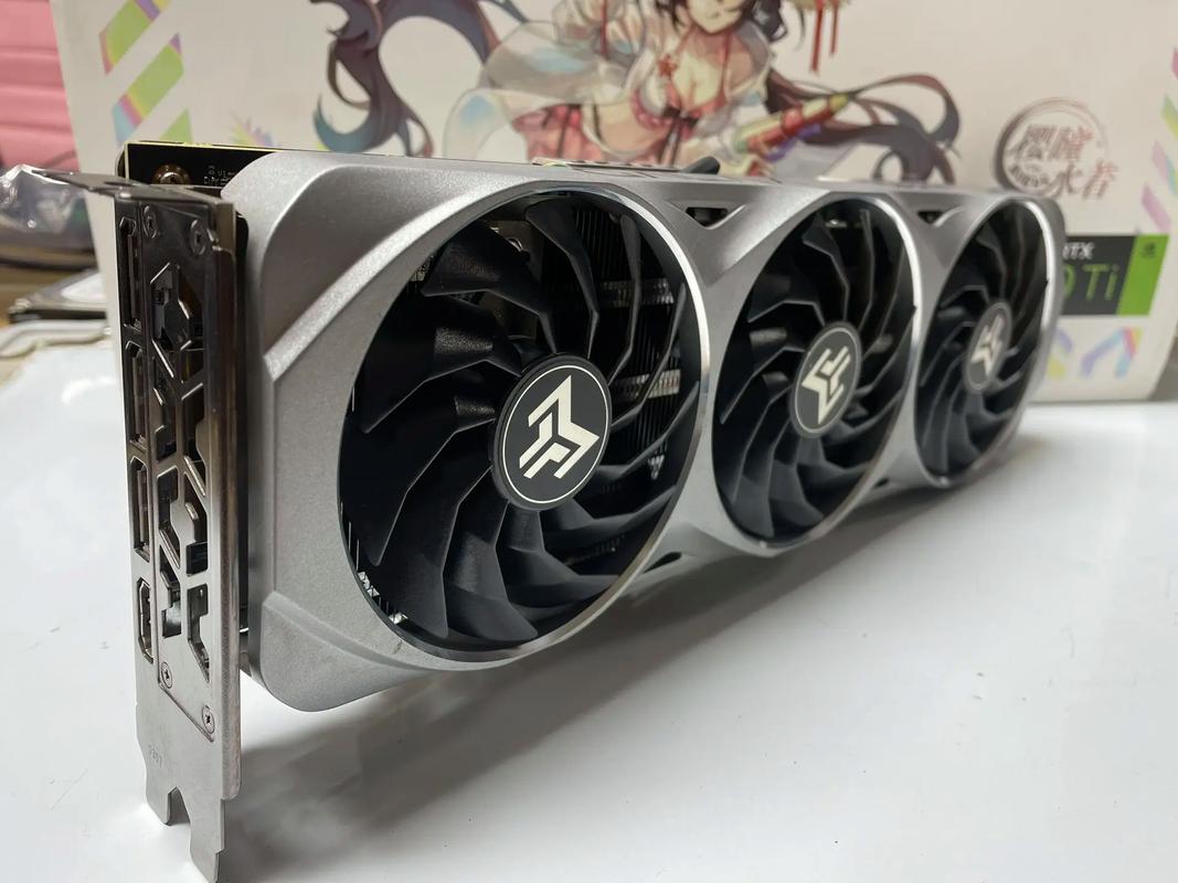 影驰GeForce RTX 3060 金属大师MAX OC vs 小影霸GK5N盘古版 深度对比