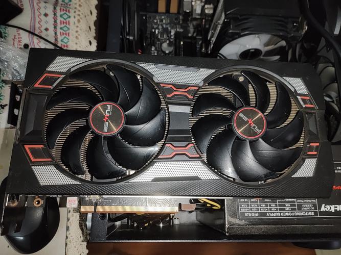 蓝宝石RX 5700 XT 8G超白金OC vs EVGA GTX 770 2GB Dual SC深度对比
