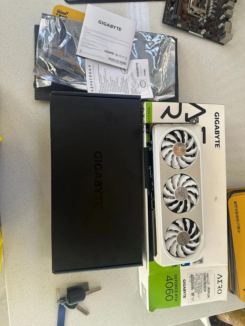 索泰RTX 4090 AMP EXTREME AIRO vs 技嘉RTX 4060 Ti AERO OC 深度对比