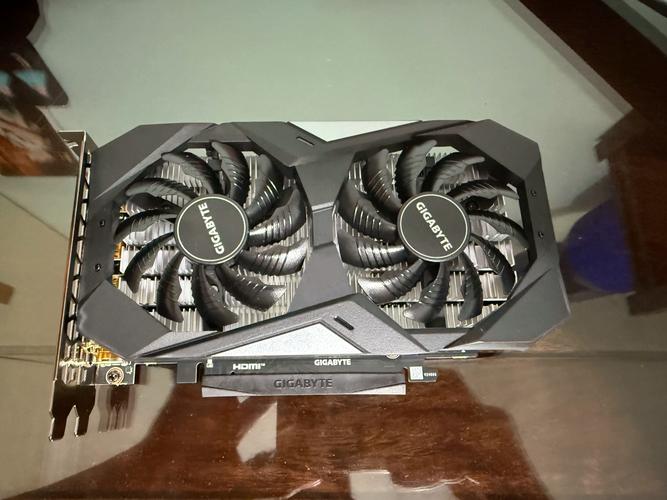 技嘉GTX 1650 SUPER WF2OC vs XFX讯景HD5450毁灭 深度对比