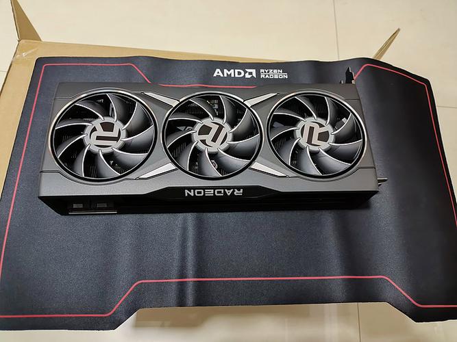 蓝宝石RX 6950XT vs 铭瑄9600GT 深度对比：跨越时代的显卡对决