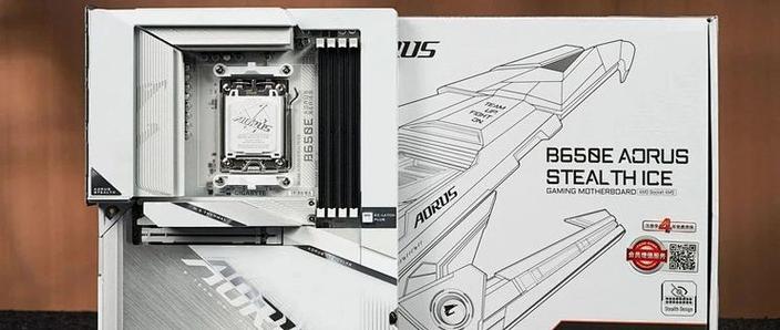 技嘉AORUS RTX 4080 vs 七彩虹iGame GTX 650 深度对比：跨越十年的显卡对决