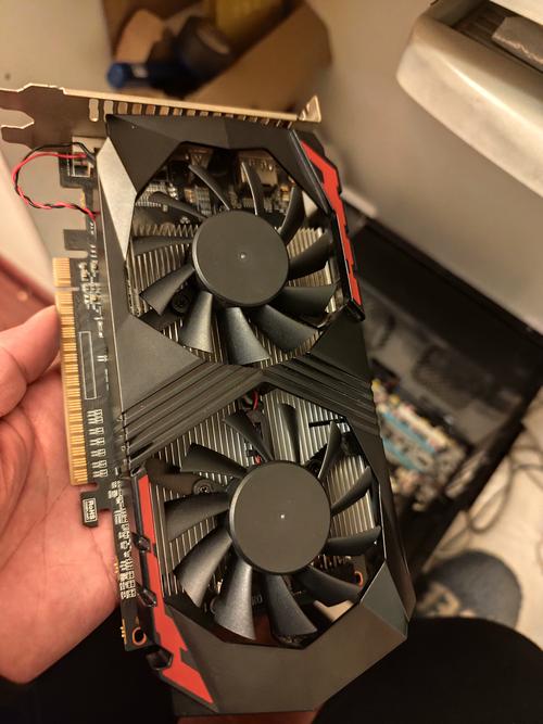 铭鑫视界风 GT610 vs 七彩虹 GTX 1050 深度对比