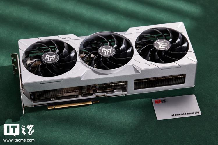 影驰RTX 4070金属大师OC vs 索泰GTX 1080Ti至尊PLUS OC 深度对比