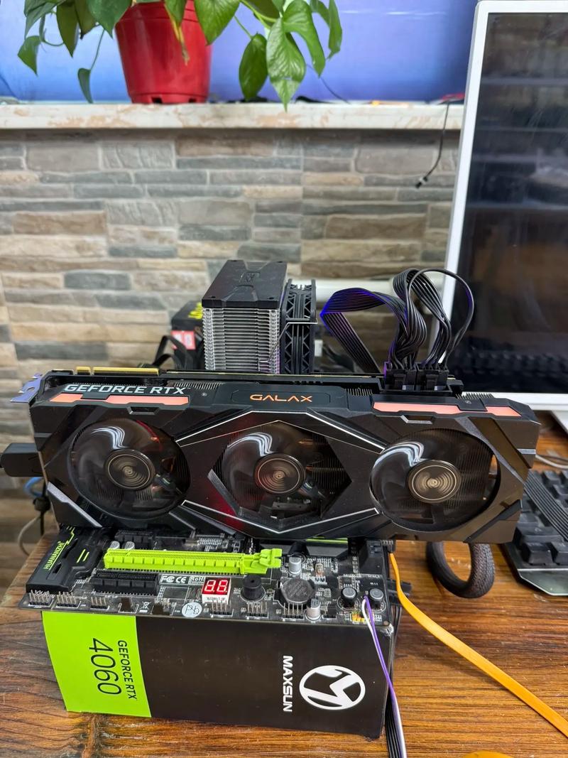 耕昇 GTX560 赵云版 vs 影驰 GeForce RTX 2080Ti 大将深度对比