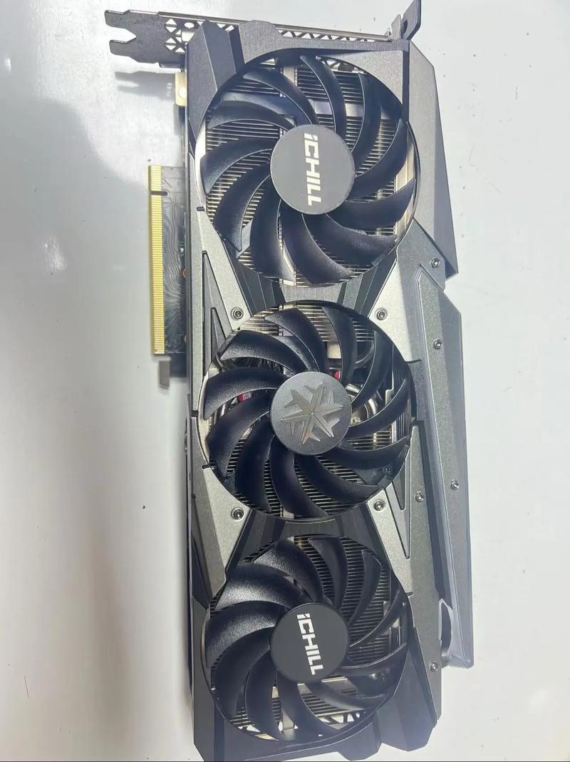 Inno3D RTX 3080冰龙超级版 vs 华硕GTS 450 深度对比