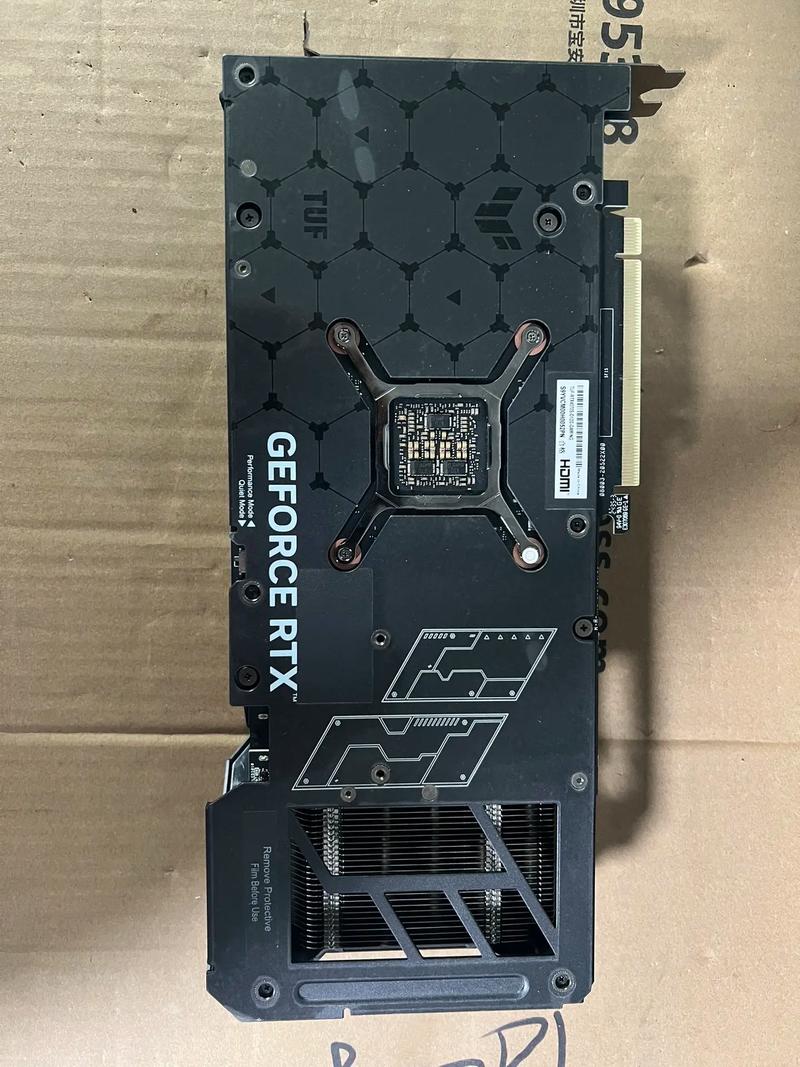 耕升RTX 4070 SUPER vs 华硕GT630 深度对比：跨越十年的显卡对决