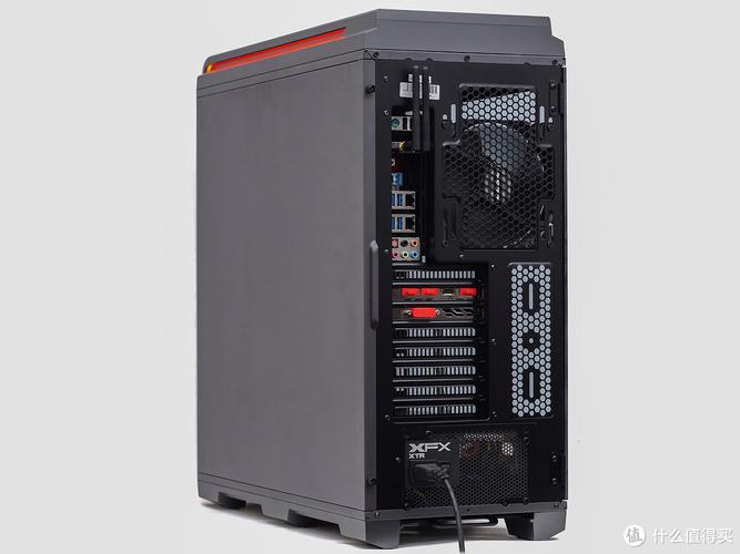 Phanteks 614LTG 机箱内部结构规格