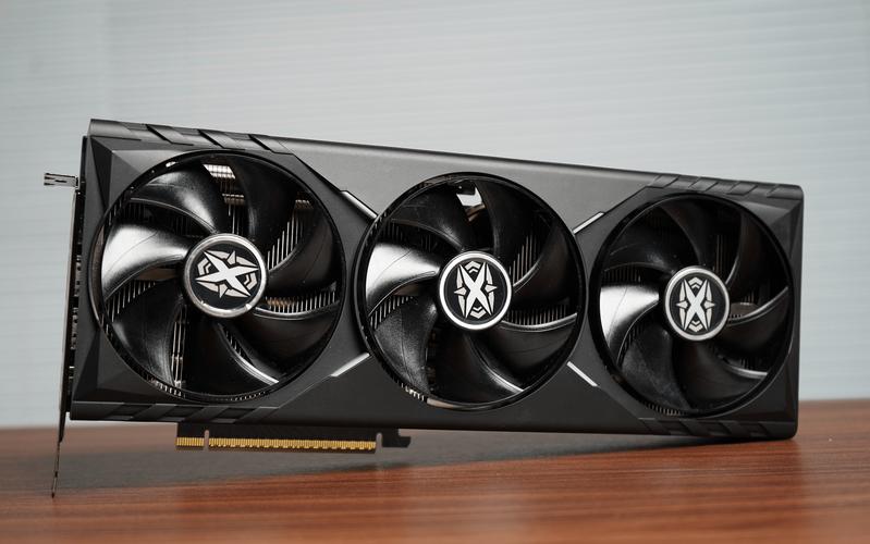 耕升RTX 5070 Ti 炫光·超OC vs 翔升GTX 750Ti 终结 2GD5 深度对比