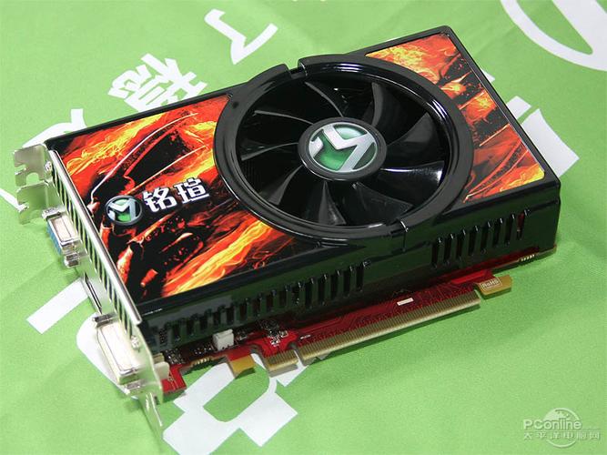 铭鑫HD5550 vs NVIDIA TITAN X 深度对比：入门级与发烧级的对决