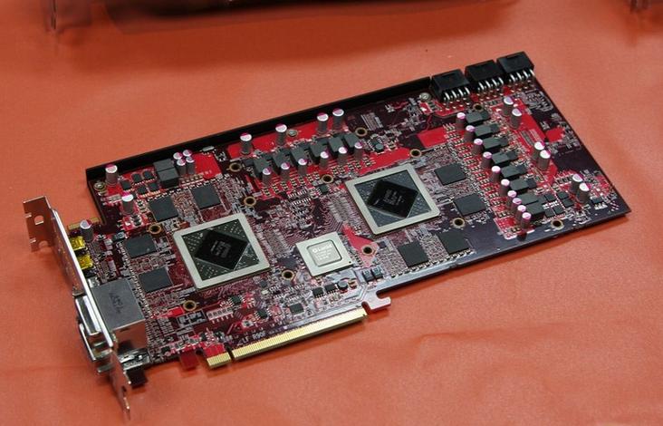 迪兰恒进HD6970 vs 技嘉GT 740 深度对比：经典旗舰与入门新秀的较量