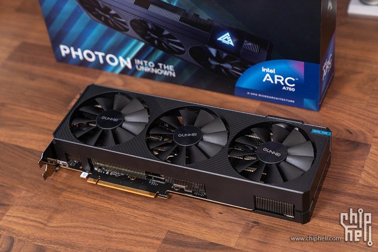 蓝戟Arc A750 Photon 8G OC W vs 丽台Quadro RTX 6000 深度对比