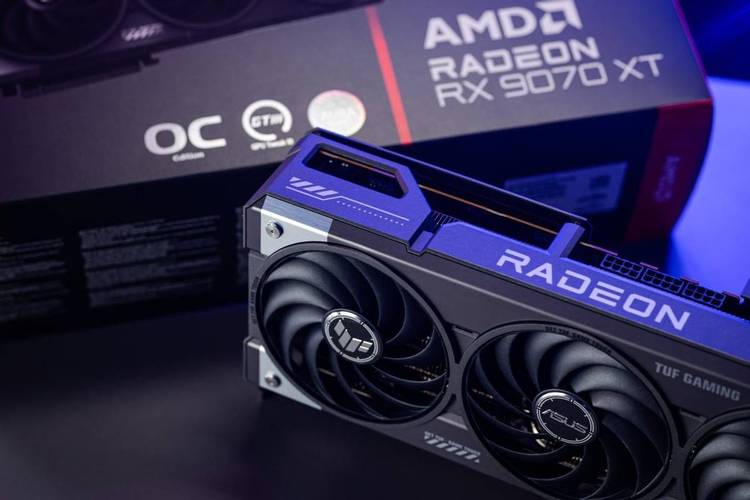 华硕TUF RTX 4080 SUPER vs 蓝宝石PURE RX 9060 XT 深度对比