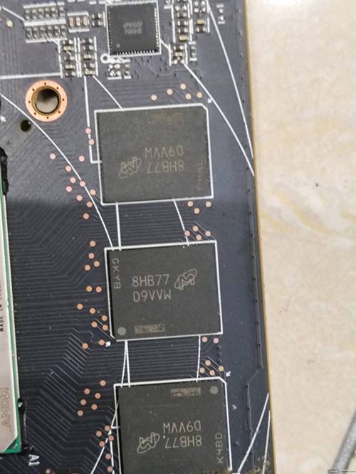 索泰GT630 vs 磐镭RX 580 深度对比：入门与主流的较量