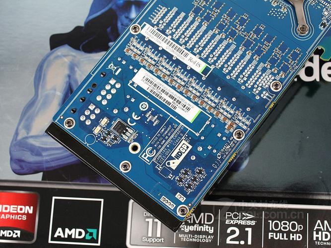 蓝宝石HD6950 TOXIC vs Radeon VII 深度对比：跨越时代的AMD显卡对决