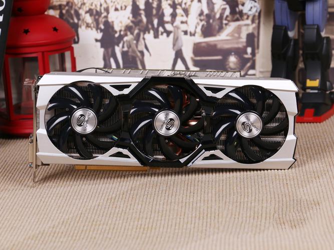 蓝宝石R9 390 8G D5 Toxic vs 索泰GeForce GTX TITAN X 深度对比