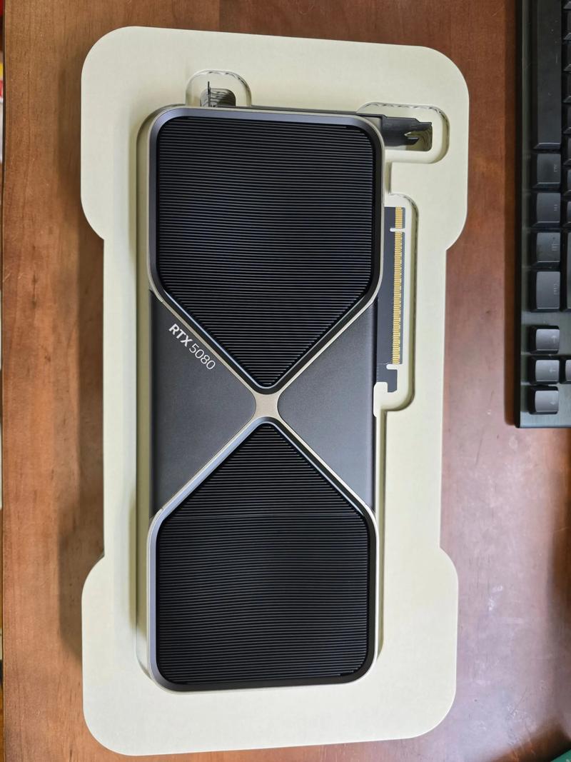 不同用户群体使用电脑