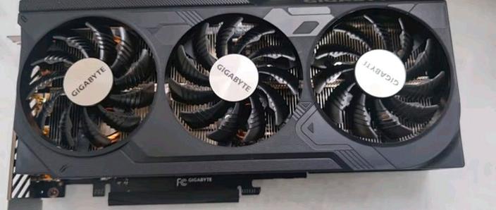 电脑性能测试软件界面图表