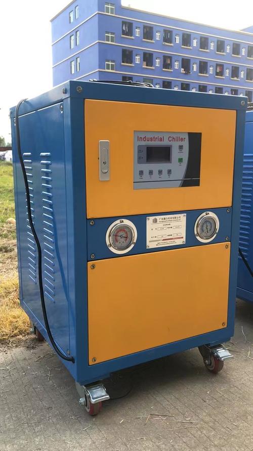 RGB灯光水冷系统散热效果