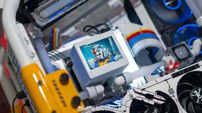 PC机箱内部硬件运行表现