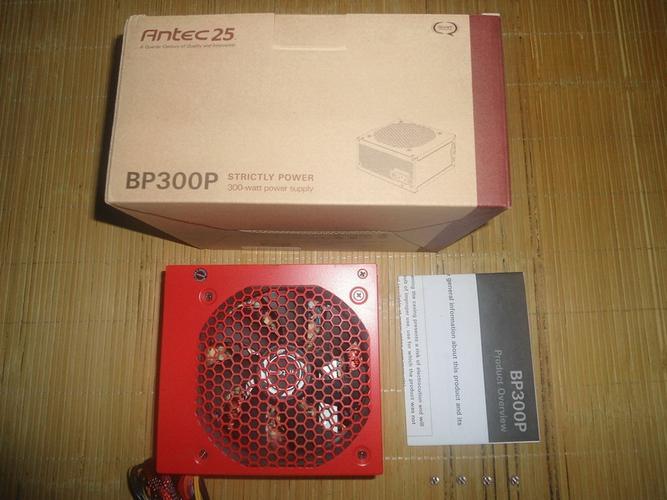 Computer hardware assembly with PSU
