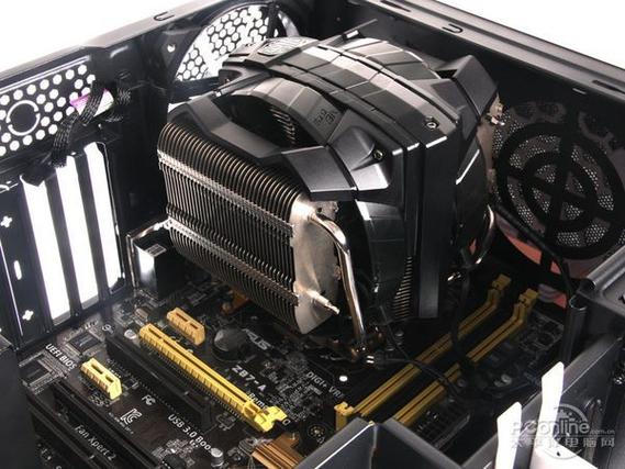 机箱内部散热布局细节