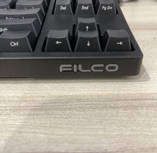 电脑硬件组件对比展示