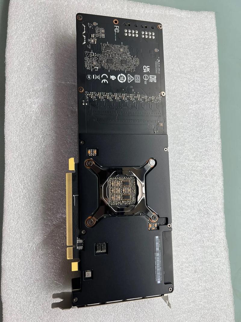 电脑硬件选购建议