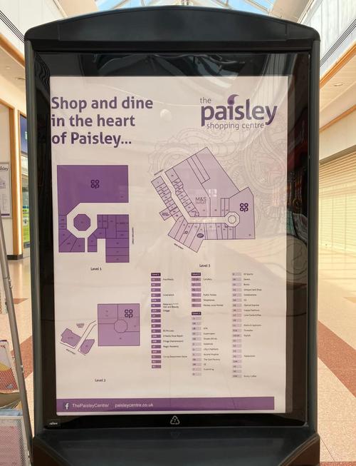 购物车与电子产品，体现选购决策