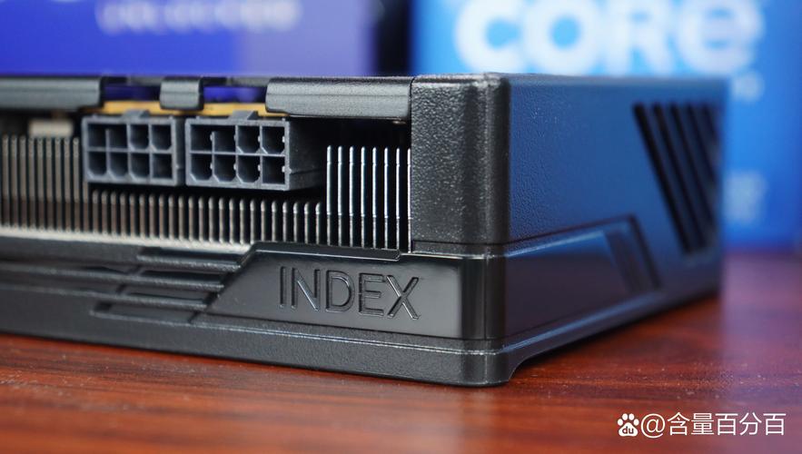 显卡规格对比示意图