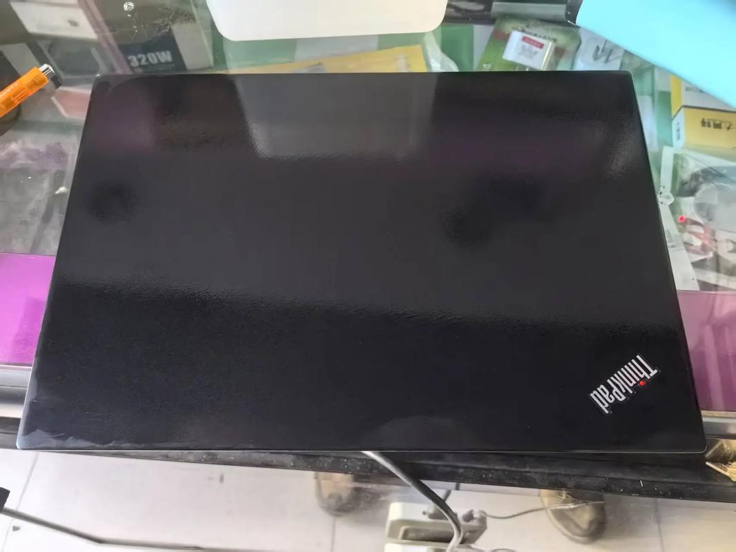 鼠标DPI设置界面，突出可调分辨率